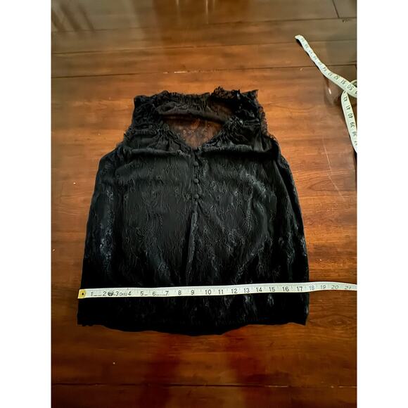 LOFT Black Lace Sleeveless Gothic Romance Whimsigoth V-neck Top Blouse Sz S - Picture 5 of 6